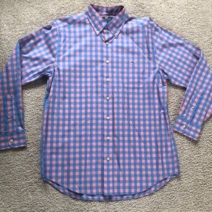 Vineyard Vines men’s dress shirt